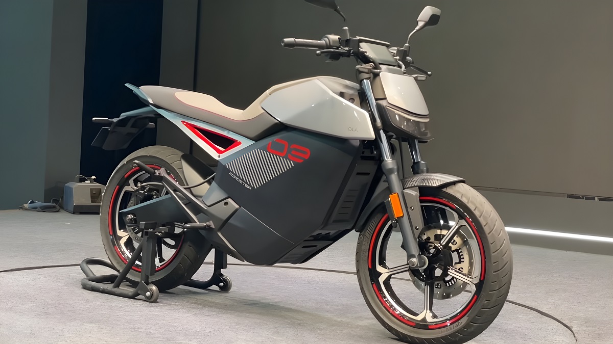ola electric scooter top speed and range: एक बार चार्ज करो और 151 किलोमीटर की दूरी तक ले जाओ , देखें इसकी टॉप स्पीड और फीचर क्या है 4 ola roadster electric bike