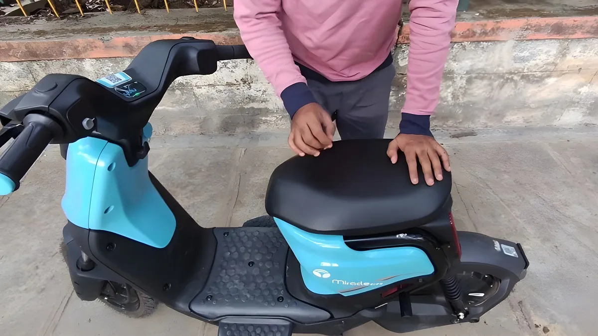 68 की रेंज और 250 वाट की मोटर पावर के साथ बनाएं अपना yulu electric scooter को मात्र 1750 रुपये की स्टार्टिंग EMI में 4 yulu electric scooter